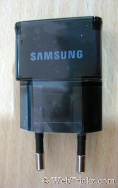 USB travel/wall charger