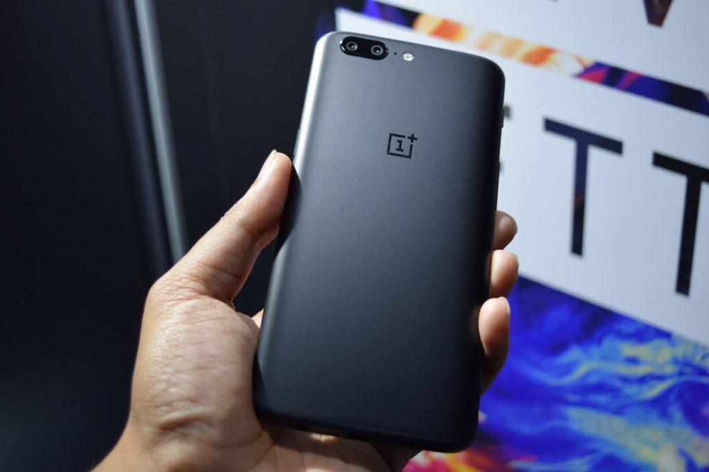 OnePlus 5 metal unibody design