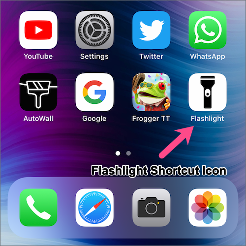 put the flashlight on iPhone home screen