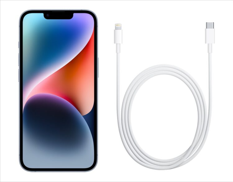 8 Ways to Charge Your iPhone 14, 14 Pro, and 14 Pro Max