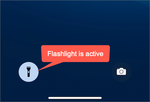 flashlight button on iPhone 15 Lock Screen